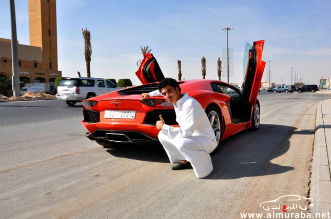 ضياء العيسى اول سعودي يحصل على سيارة Lamborghini Aventador LP-700 13