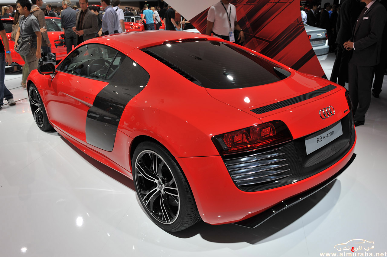 اودي ار 8 2013 في معرض شيكاغو للسيارات Audi R8 2013 2