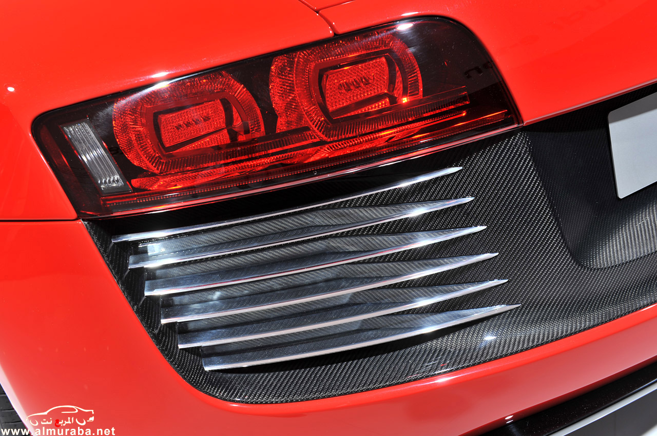 اودي ار 8 2013 في معرض شيكاغو للسيارات Audi R8 2013 11