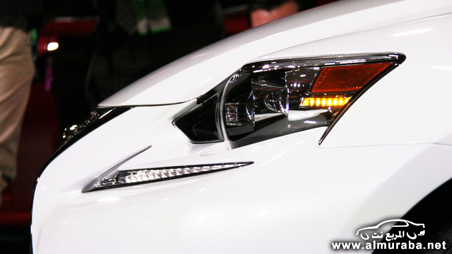 تدشين لكزس اي اس 2014 الجديدة كلياً رسمياً بالصور عالية الدقة Lexus IS 2014 46