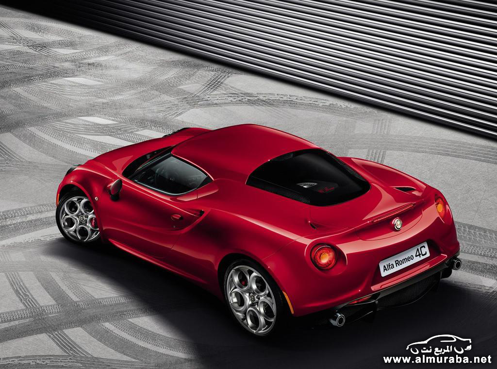 الفا روميو 2014 فور سي تكشف عن بعض مكوناتها الداخلية Alfa Romeo 4C 13