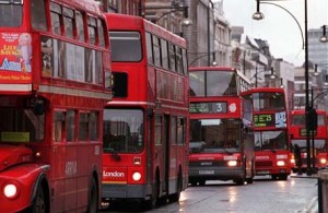 تعطيل حركة المرور في لندن بعد إضراب سائقين الحافلات مطالبين بزيادة الرواتب بسبب الأولمبياد 6