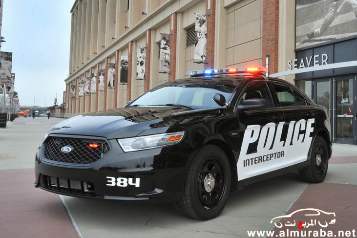 الشرطة الامريكية تستخدم سيارات فورد الجديدة وتضمها الى طاقمها وفورد تقوم بتطوير المحرك لها 9