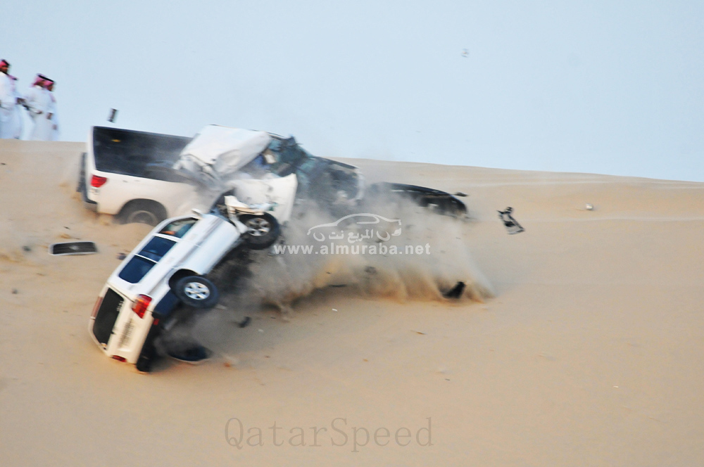 حادث تطعيس تويوتا تندرا وجيب لاندكروزر في دولة قطر “طعس العديد” بالصور