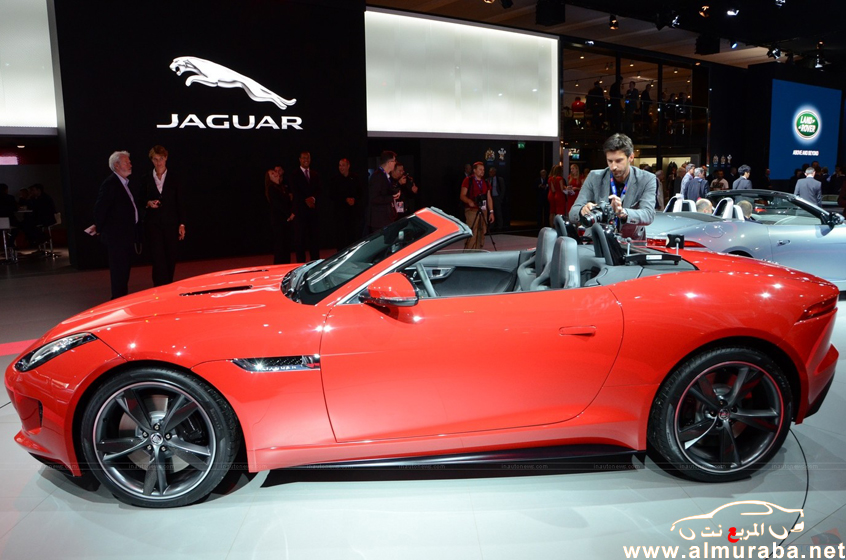 إنطلاق جاكوار اف تايب بثلاث فئات في معرض باريس للسيارات بالصور والمواصفات Jaguar F-Type