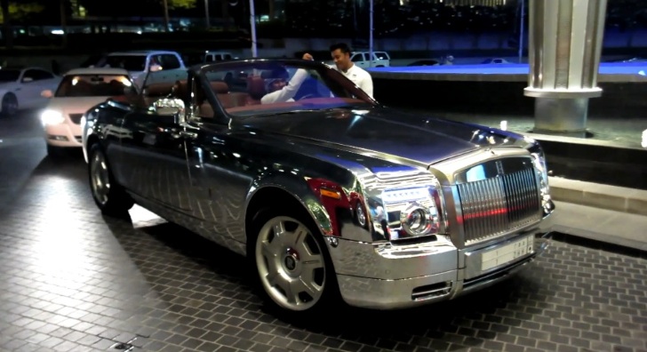 رولز رويس فانتوم "كروم" المكشوفة متواجدة في مدينة دبي لأحد السعوديين Rolls Royce Phantom 5