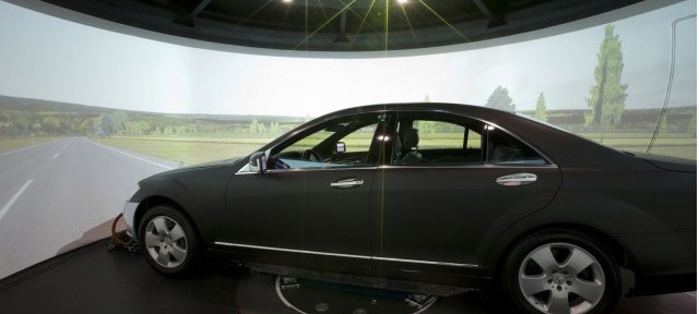 مرسيدس بنز 2014 اس كلاس “بانوراما” ذاتية القيادة تحت الإختبار الاخير Mercedes-Benz S Class