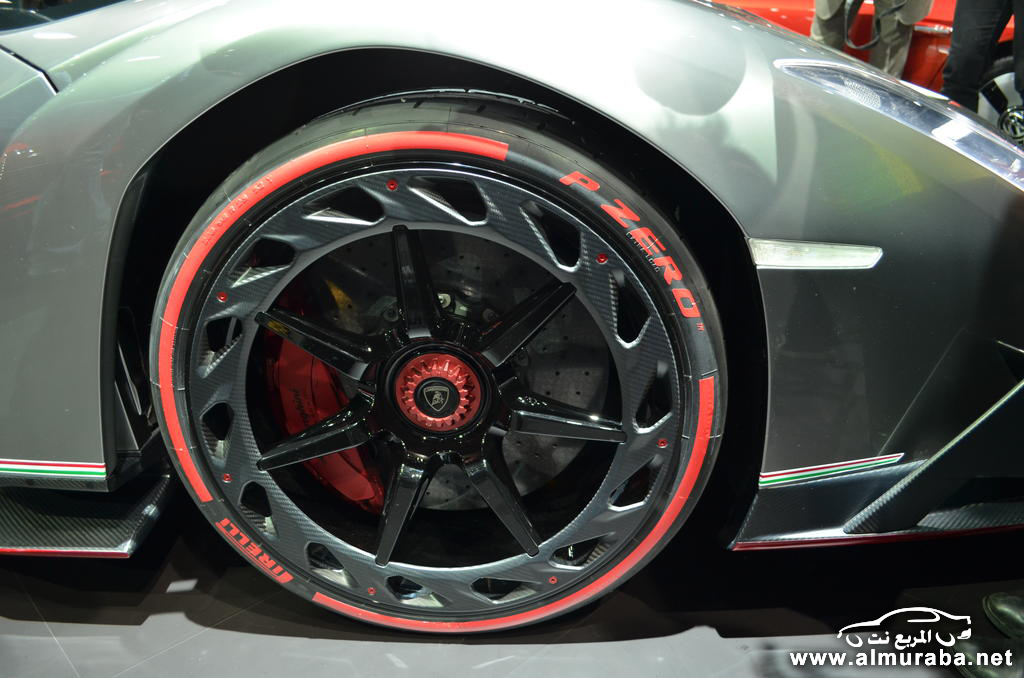 صور لامبورجيني فينينو بجودة عالية والتي يبلغ سعرها "15 مليون" Lamborghini Veneno 7