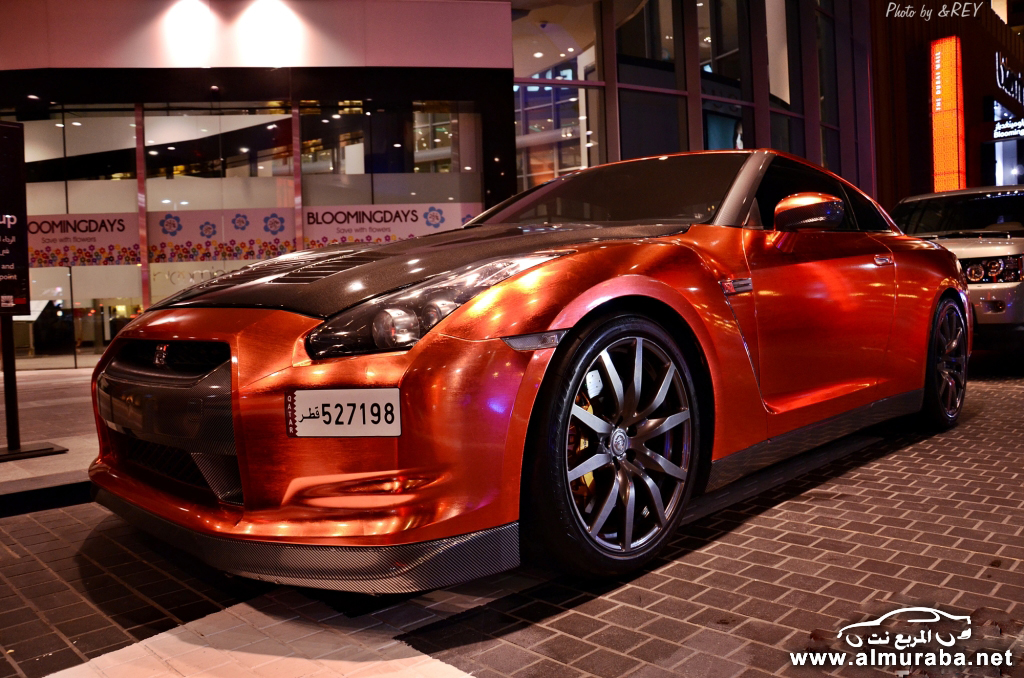 صور سيارة نيسان جي تي ار معدلة ومطلية بالنحاس في مدينة دبي Nissan GT-R 7