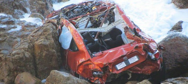 “بالصور” حادث بجنوب افريقيا لقي قائد سيارة تويوتا GT-86 حتفة في حادث مروع