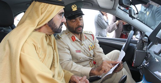 تعليمات جديدة من “محمد بن راشد” بعدم مخالفة سيارات الخليجيين في مدينة دبي