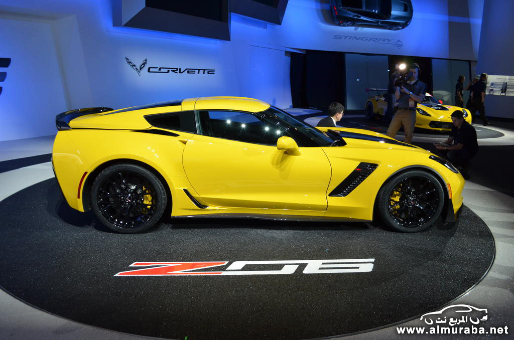2015-Chevrolet-Corvette-z06-09