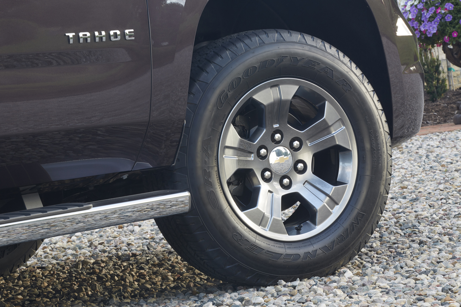 2015 Chevrolet Tahoe Z71, Wheels and all-terrrain tires