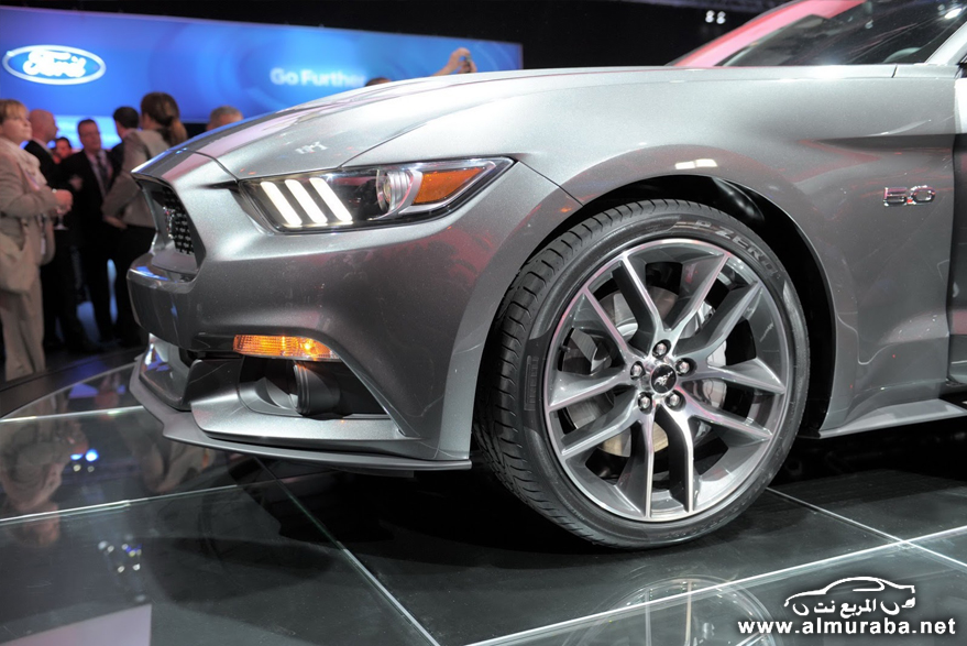2015-Ford-Mustang-Live-131[2]