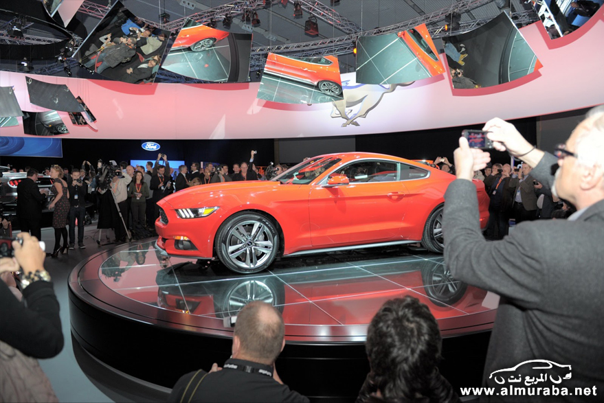 2015-Ford-Mustang-Live-85[2]