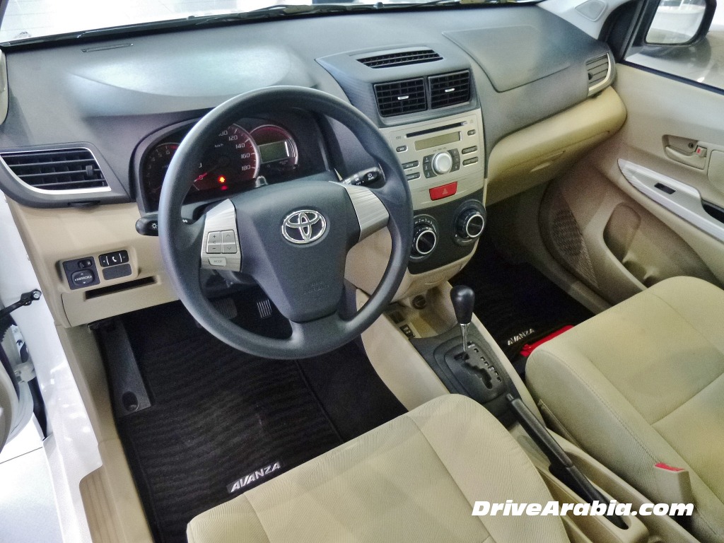 2015-Toyota-Avanza-in-the-UAE-4