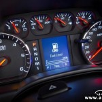شاحنة شيفروليه سيلفرادو 2500/3500 HD CNG طراز 2015 ثنائي الوقود تبعث من جديد 4