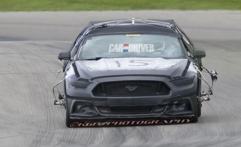 2015-ford-mustang-spy-photo-photo-548989-s-787x481