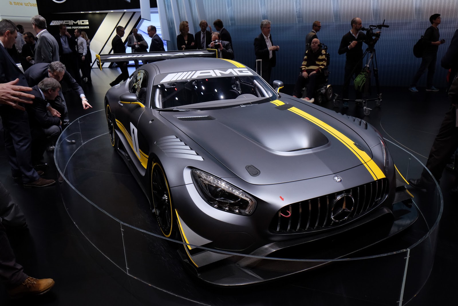 Mercedes-AMG-GT3-1