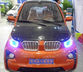 "بالصور" شركة صينية تقوم بتقليد سيارة بي ام دبليو 3 الصغيرة وتبدأ بيعها رسمياً 7