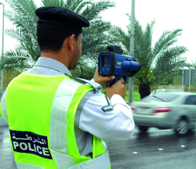 مواطن خليجي "يتصدر" قائمة اكثر السائقين المخالفين مرورياً ب477 مخالفة في مدينة دبي! 1