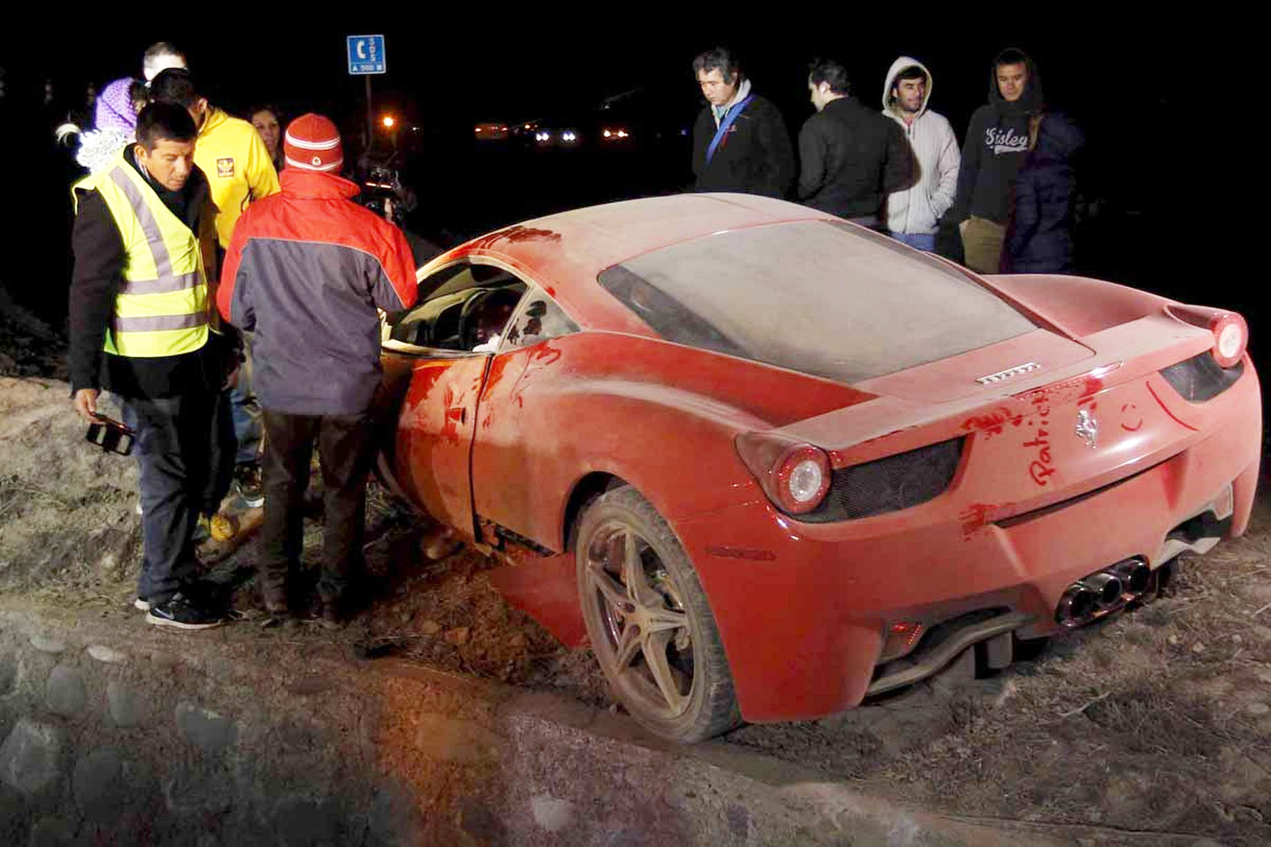 A-red-Ferrari-belonging-to-Arturo-Vidal-is-seen-after-a-car-crash-on-a-highway-south-of-Santiago (2)