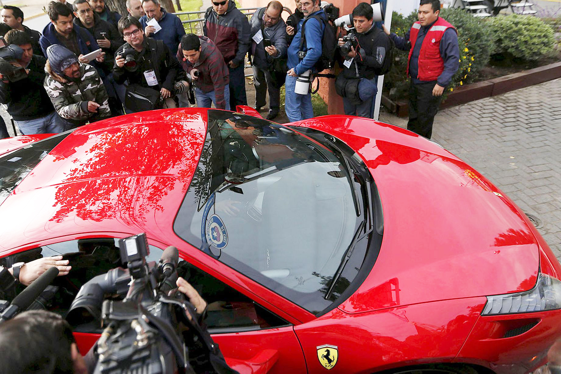 A-red-Ferrari-belonging-to-Arturo-Vidal