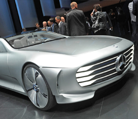 مرسيدس اي ايه ايه الأختبارية تكشف نفسها في معرض فرانكفورت "صور ومواصفات وتقرير" Mercedes-Benz Concept IAA 1