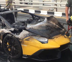 "فيديو" شاهد احتراق لامبورجيني افنتادور في مدينة دبي Lamborghini Aventador 3