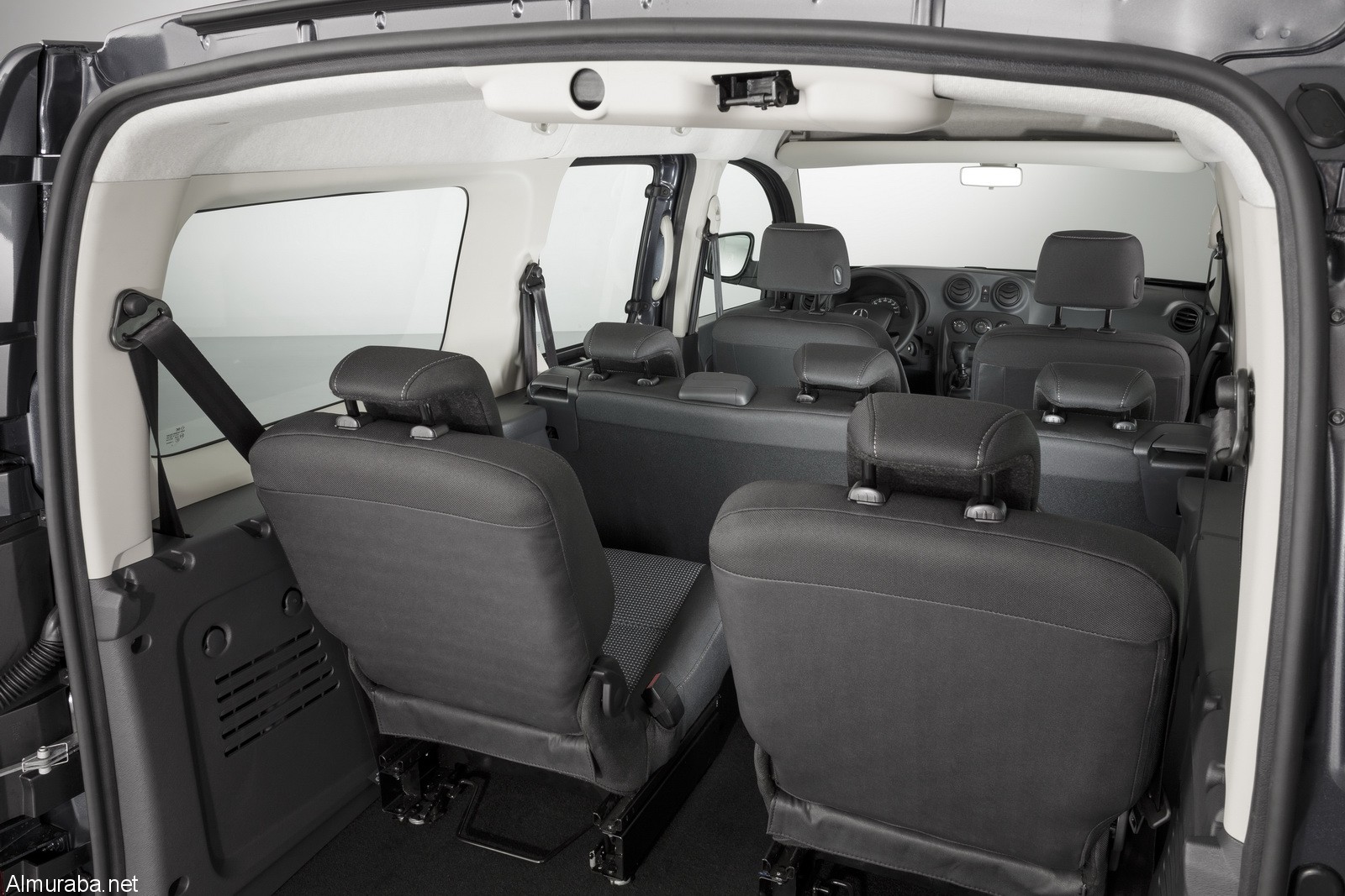 Citan 111 CDI, Crewbus extra-long, 7 seats, tenorit grey metallic