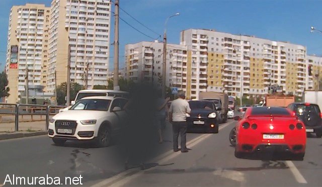 “فيديو” شاهد أغرب حوادث السيارات في روسيا مدة نصف ساعة كاملة لهذا العام