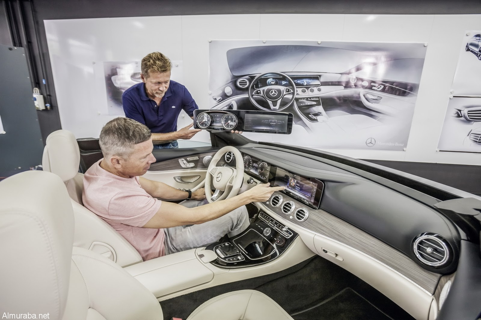 2017-Mercedes-E-Class-Interior-Carscoops23