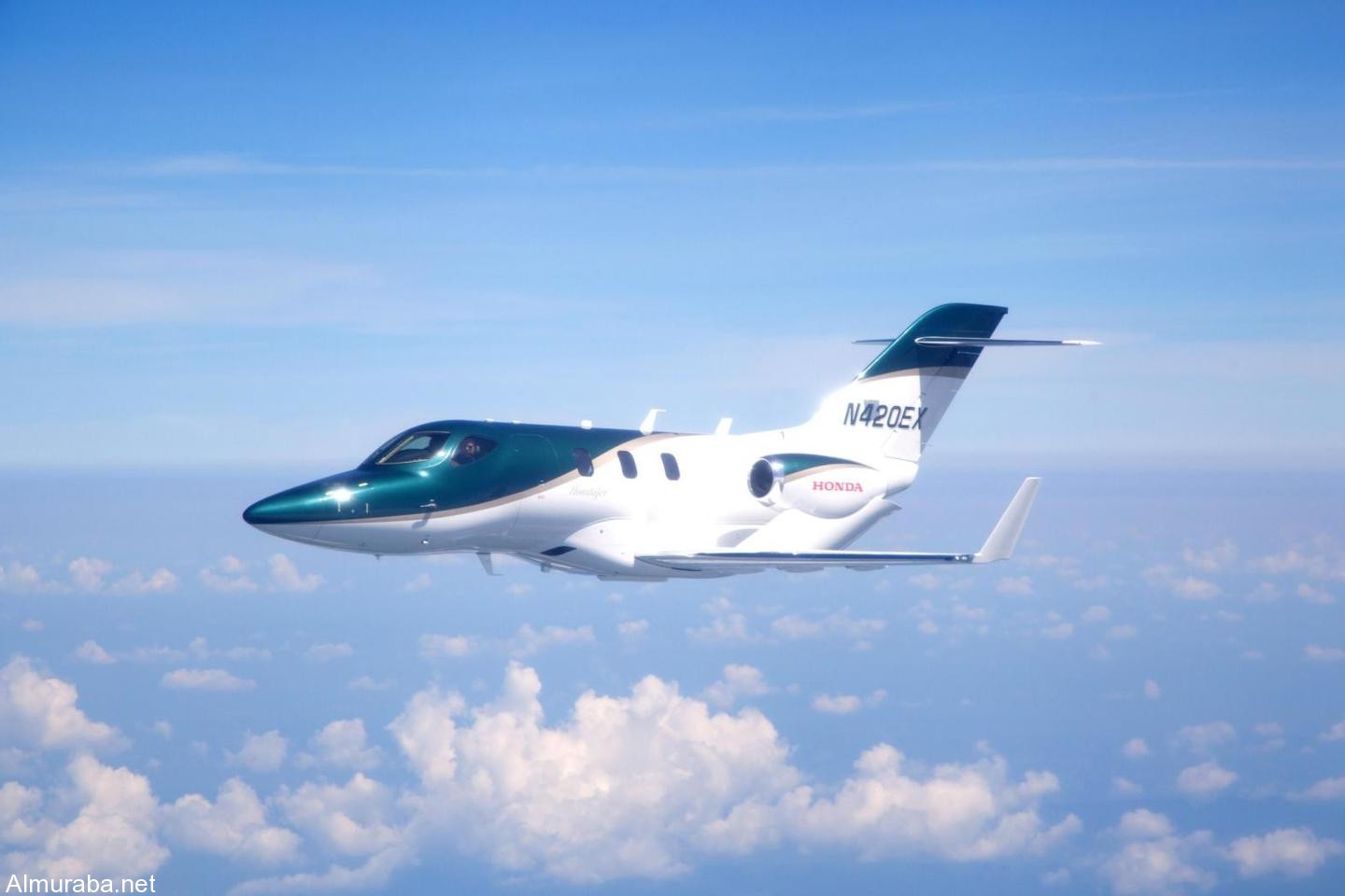 شركة "هوندا" تسلم أولى طائراتها الخاصة "هوندا جيت"بعد تطوير دام عشرين عاماً HondaJet 1