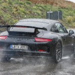 "صور تجسسية" لسيارة "بورش" المرتقبة Porsche 911 GT3 2017 12