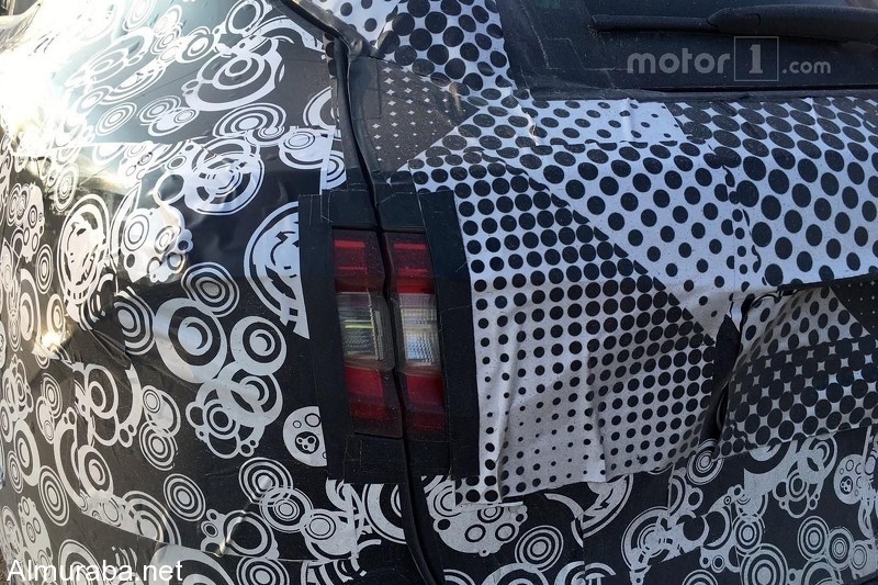 "صور تجسسية" سيارة مازيراتي ليفانتي تظهر خلال إختبارها Maserati 2017 7
