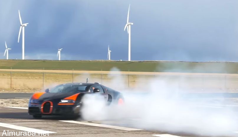 استعراض دخاني مذهل بسيارة “بوجاتي” فيرون Bugatti