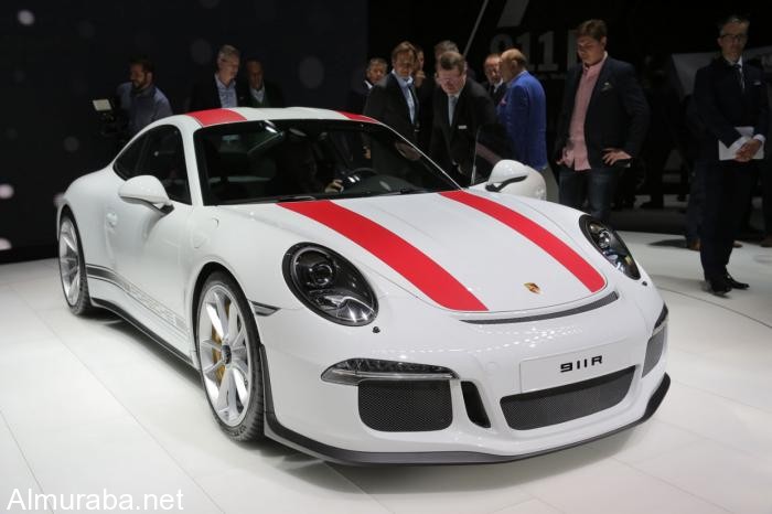 إطلاق سيارة “بورش” 911R بمعرض سيارات جنيف Porsche 2017