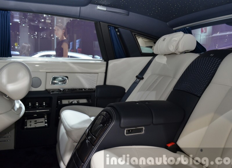 2015-Rolls-Royce-Phantom-Limelight-Collection-interior-at-the-Auto-Shanghai-2015