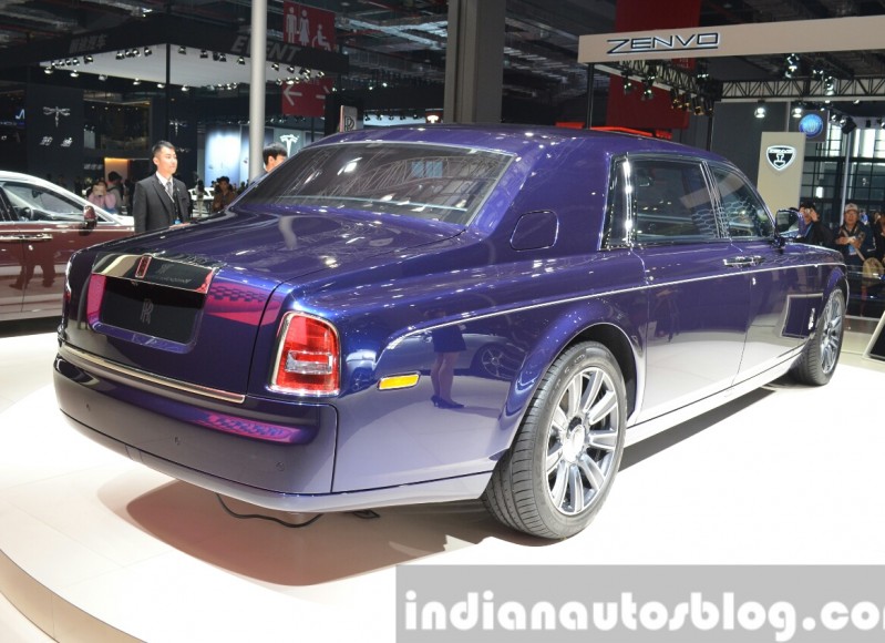 2015-Rolls-Royce-Phantom-Limelight-Collection-rear-quarter-at-the-Auto-Shanghai-2015