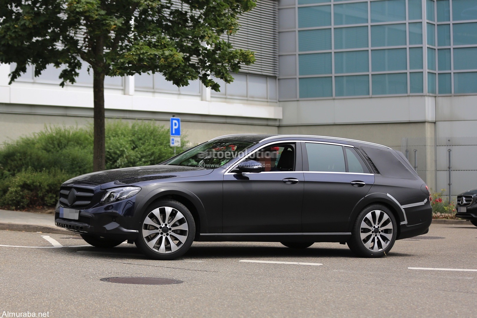"فيديو وصور تجسسية" لمرسيدس بنز إي كلاس X213 المخصصة للطرق الوعرة Mercedes Benz 6
