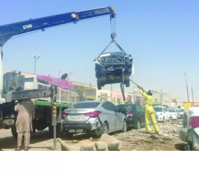 ”أمانة الرياض” تزيل نحو 280 سيارة تالفة من شوارع ومنطقة الورش الصناعية