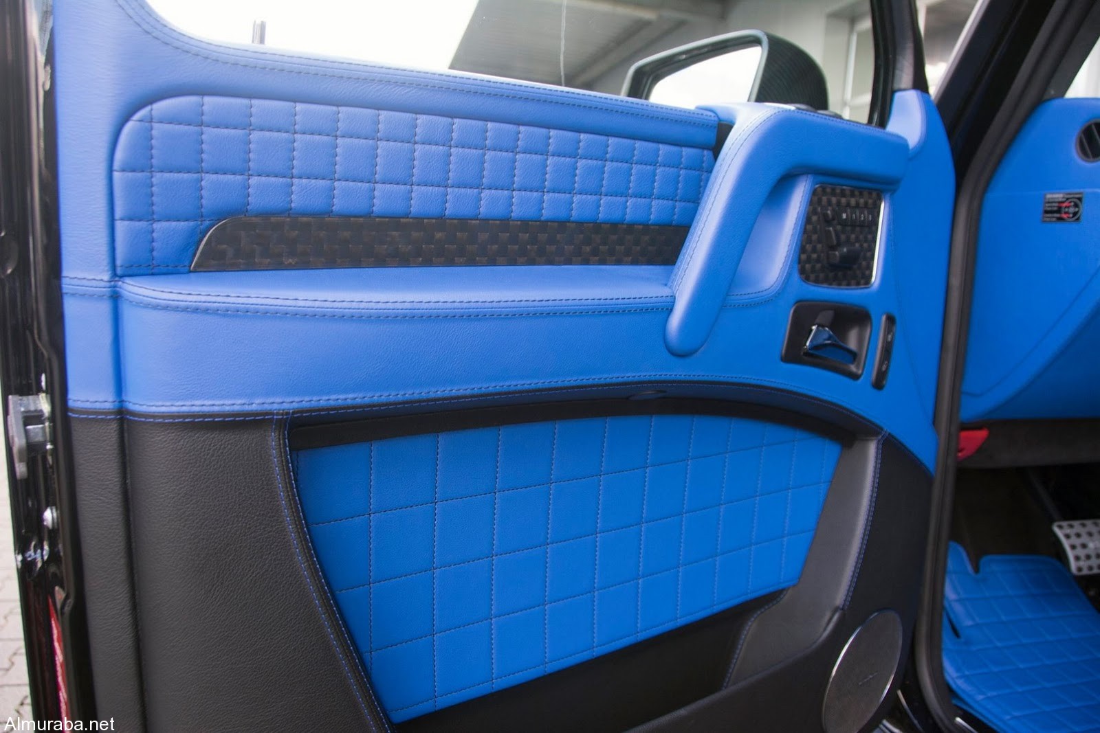brabus-500-4x4-blue-interior-10