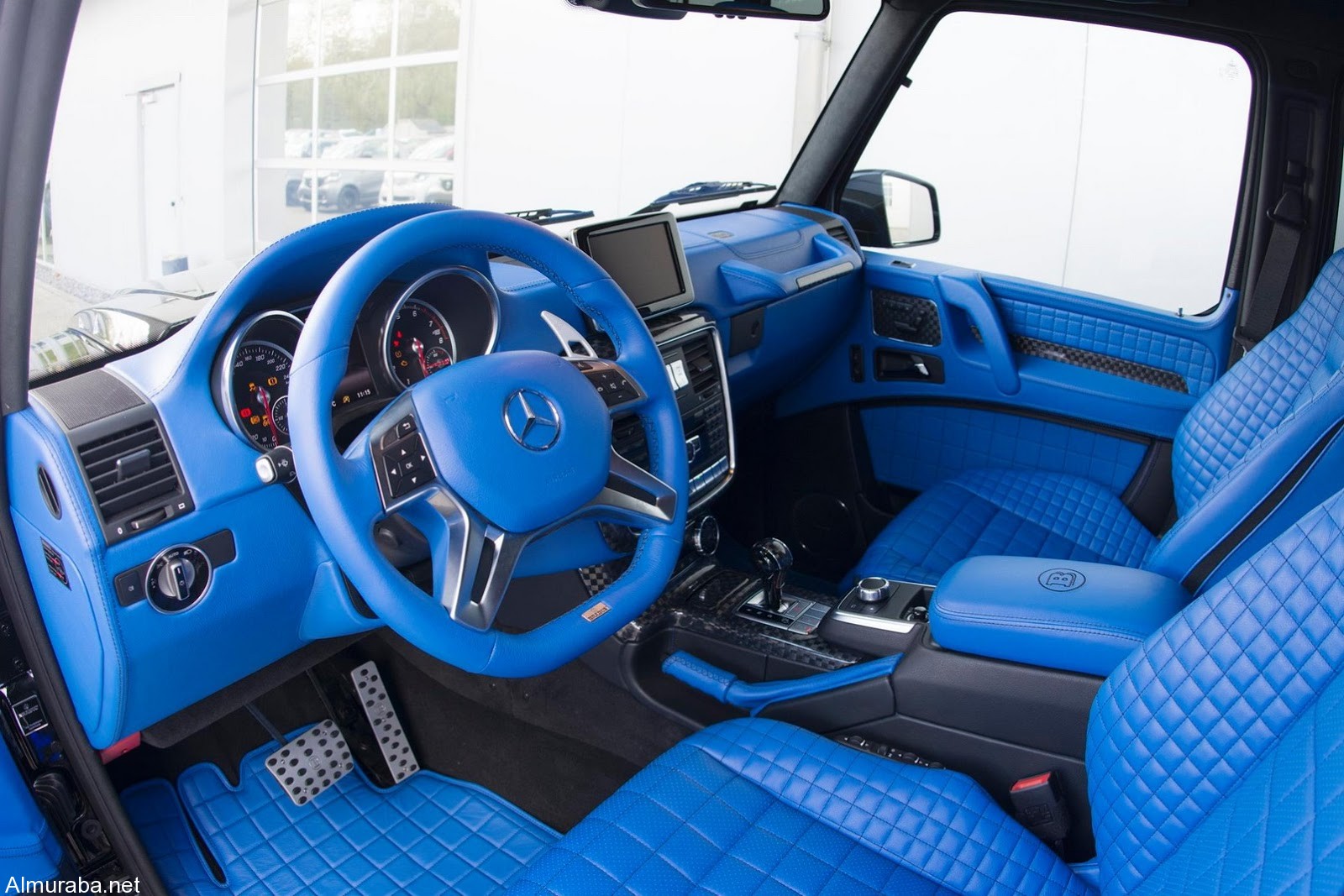 brabus-500-4x4-blue-interior-19