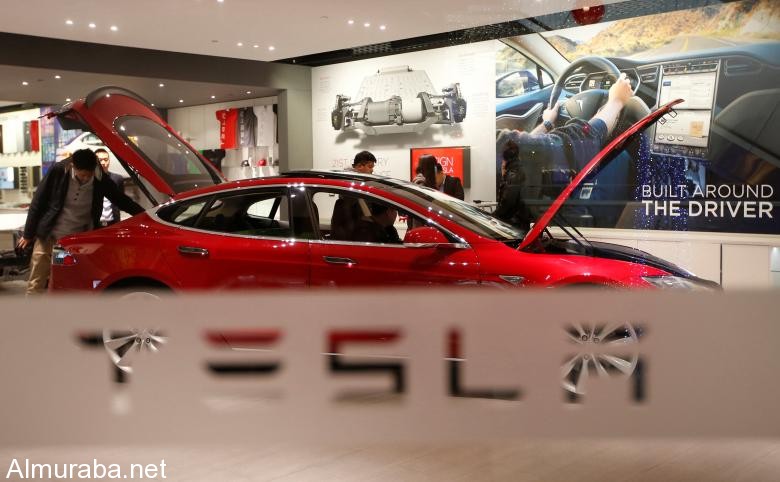 “تيسلا” تحذف أي إشارة للتوجيه الذاتي في موقعها الصيني عقب حادثة في بكين Tesla