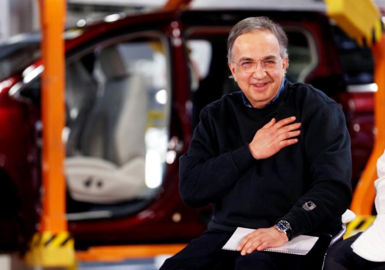 الرئيس التنفيذي لفيات كرايسلر يعتذر عن المشاركة في معرض سيارات باريس