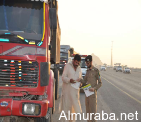 “مرور جدة” يطلق حملة توعوية لملاك الشاحنات لتركيب حواجز أمامية وخلفية وجانبية