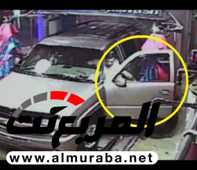 “فيديو” شاهد الة غسيل سيارت تكسر باب سيارة دفع رباعي