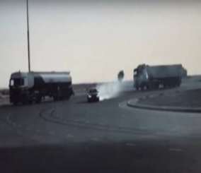"فيديو" شاهد في دقيقة استعراض تفحيط خطير بسيارة بي ام دبليو ام 4 اماراتية 1