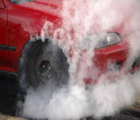 ماهي الأسباب وراء ارتفاع حرارة محرك سيارتك…وما الحل؟