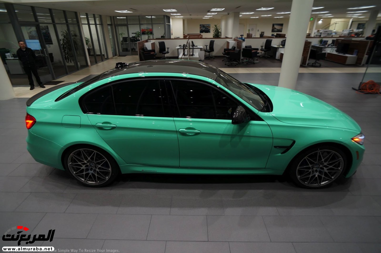 "بالصور" شاهد "بي إم دبليو" F80 M3 الخاصة بطلاء النعناع الأخضر BMW 111